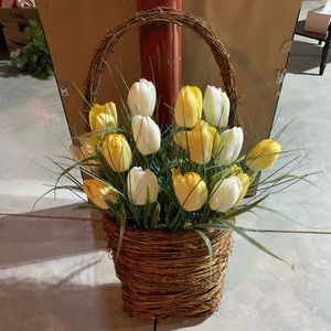 Tulip Wreath